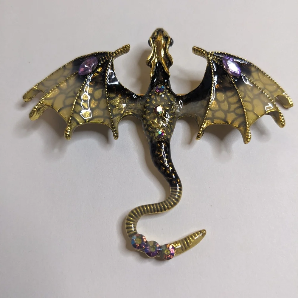 Mystical Dragon Enamel and Purple Rhinestone Brooch‎ / Pendant